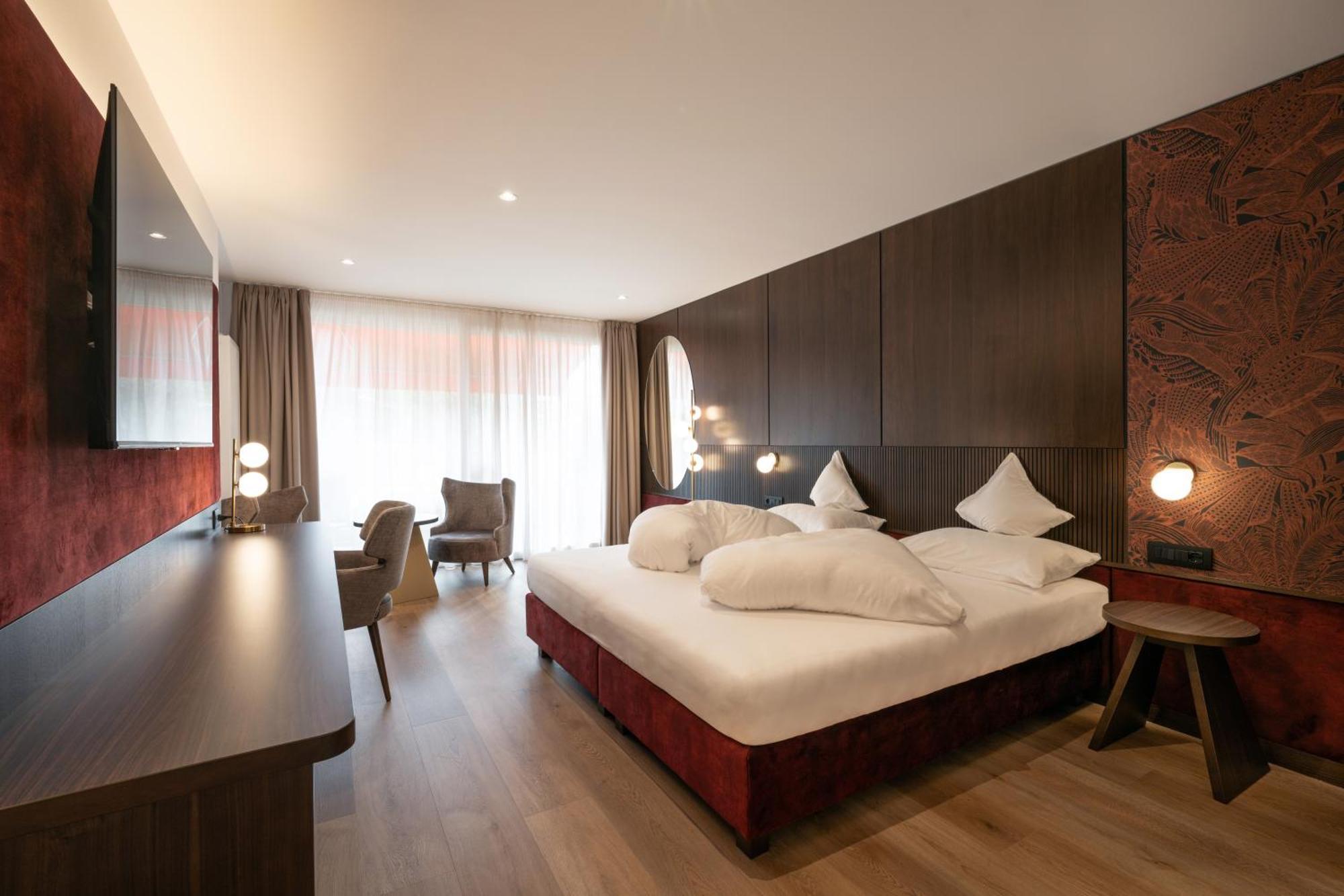 Dominik Alpine City Wellness Hotel - Adults Only Bressanone Exterior foto